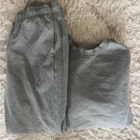 ALO Yoga Pants - Alo yoga set